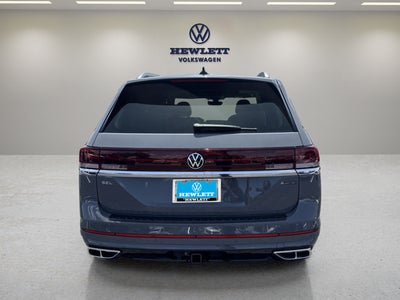 2026 Volkswagen Atlas 2.0T SEL Premium R-Line with Captain's Chairs