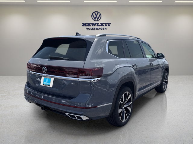 2026 Volkswagen Atlas 2.0T SEL Premium R-Line with Captain's Chairs