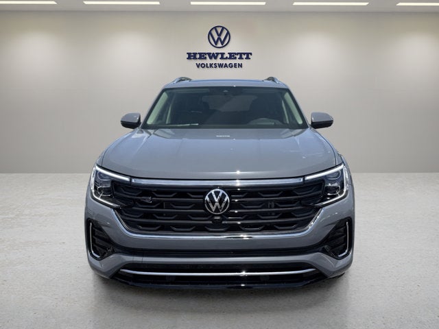 2026 Volkswagen Atlas 2.0T SEL Premium R-Line with Captain's Chairs