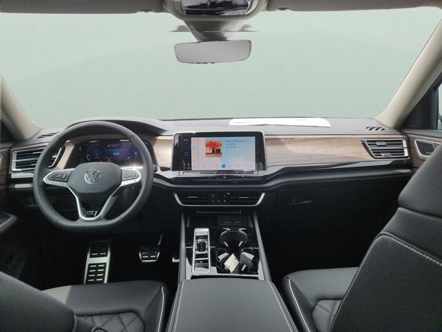 2025 Volkswagen Atlas 2.0T SEL Premium R-Line with Captain's Chairs