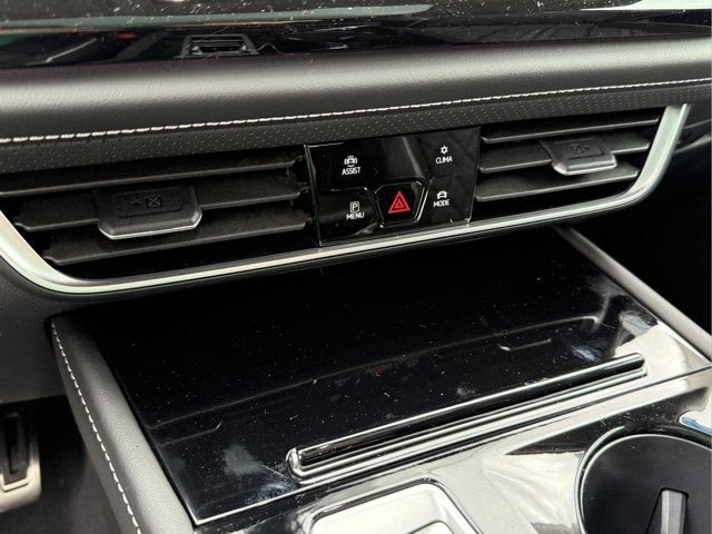 2025 Volkswagen Atlas 2.0T SEL Premium R-Line with Captain's Chairs