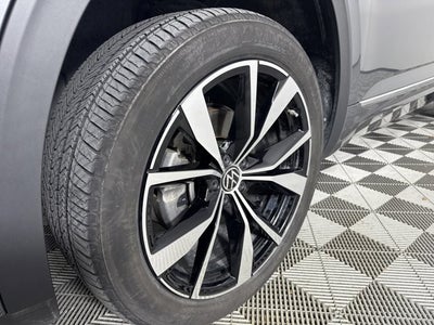 2024 Volkswagen Atlas 2.0T SEL Premium R-Line