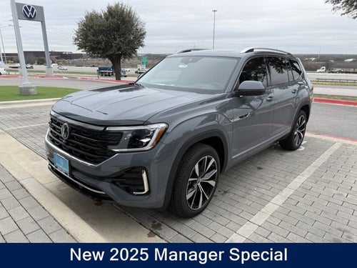 2025 Volkswagen Atlas 2.0T SEL Premium R-Line with Captain's Chairs