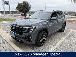 2025 Volkswagen Atlas 2.0T SEL Premium R-Line with Captain's Chairs
