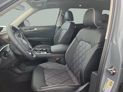 2025 Volkswagen Atlas 2.0T SEL Premium R-Line with Captain's Chairs
