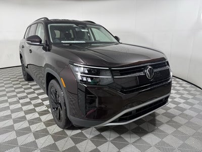 2027 Volkswagen Atlas SE w/Technology with Captain's Chairs