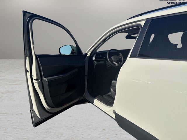 2027 Volkswagen Atlas SE w/Technology