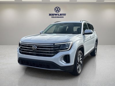 2026 Volkswagen Atlas 2.0T SE w/Technology with Captain's Chairs
