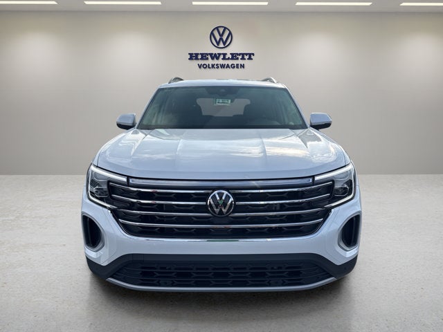2026 Volkswagen Atlas 2.0T SE w/Technology with Captain's Chairs