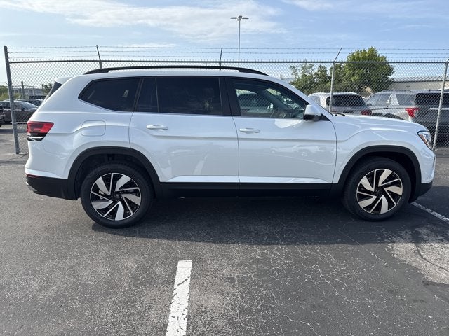 2026 Volkswagen Atlas 2.0T SE w/Technology with Captain's Chairs