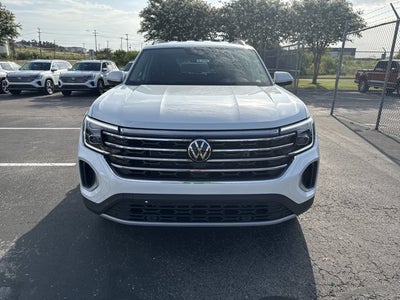2026 Volkswagen Atlas 2.0T SE w/Technology with Captain's Chairs