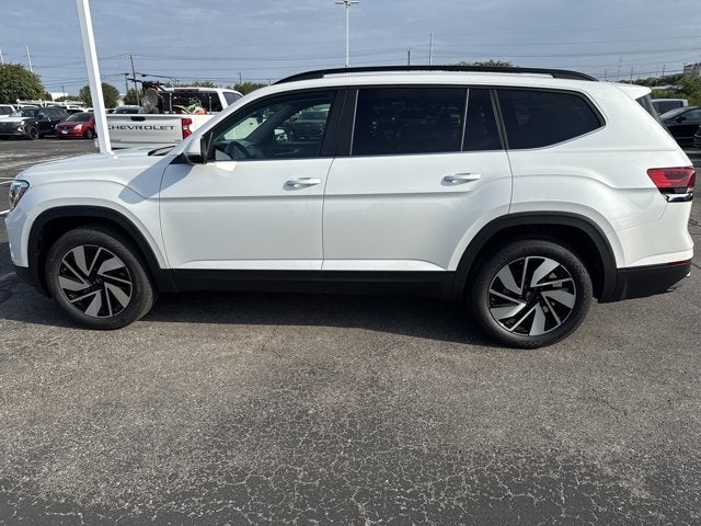 2026 Volkswagen Atlas 2.0T SE w/Technology with Captain's Chairs