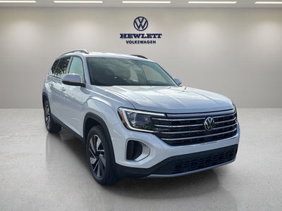 2026 Volkswagen Atlas 2.0T SE w/Technology with Captain's Chairs