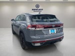 2026 Volkswagen Atlas Cross Sport 2.0T SE w/Technology and Panoramic Sunroof Package
