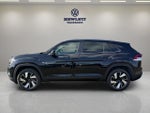 2026 Volkswagen Atlas Cross Sport 2.0T SE w/Technology and Panoramic Sunroof Package