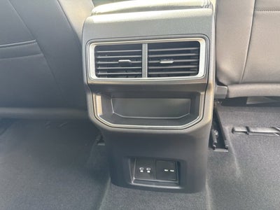 2026 Volkswagen Atlas Cross Sport 2.0T SE w/Technology and Panoramic Sunroof Package