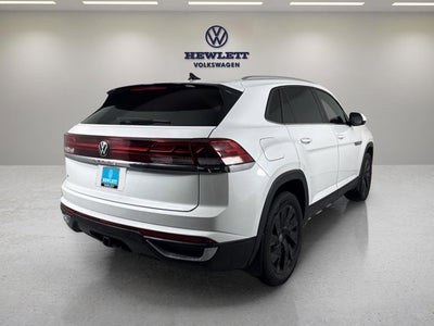 2026 Volkswagen Atlas Cross Sport 2.0T SE w/Technology