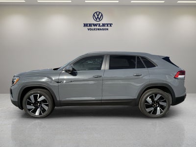 2026 Volkswagen Atlas Cross Sport 2.0T SE w/Technology and Panoramic Sunroof Package