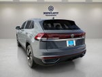 2026 Volkswagen Atlas Cross Sport 2.0T SE w/Technology and Panoramic Sunroof Package
