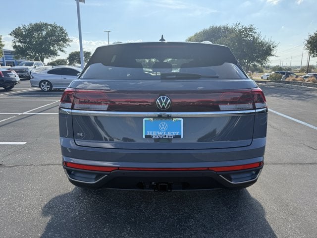2026 Volkswagen Atlas Cross Sport 2.0T SE w/Technology and Panoramic Sunroof Package