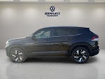 2026 Volkswagen Atlas Cross Sport 2.0T SE w/Technology and Panoramic Sunroof Package