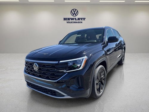 2026 Volkswagen Atlas Cross Sport 2.0T SE w/Technology and Panoramic Sunroof Package