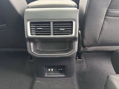 2026 Volkswagen Atlas Cross Sport 2.0T SE w/Technology and Panoramic Sunroof Package