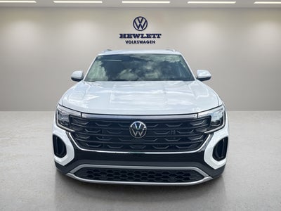 2026 Volkswagen Atlas Cross Sport 2.0T SE w/Technology and Panoramic Sunroof Package