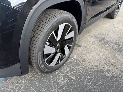 2026 Volkswagen Atlas Cross Sport 2.0T SE w/Technology and Panoramic Sunroof Package