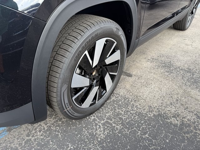 2026 Volkswagen Atlas Cross Sport 2.0T SE w/Technology and Panoramic Sunroof Package
