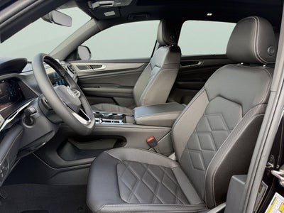 2026 Volkswagen Atlas Cross Sport 2.0T SE w/Technology and Panoramic Sunroof Package