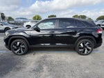 2026 Volkswagen Atlas Cross Sport 2.0T SE w/Technology and Panoramic Sunroof Package
