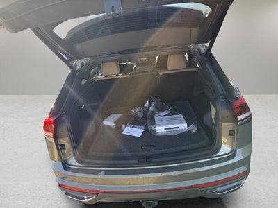 2026 Volkswagen Atlas Cross Sport 2.0T SE w/Technology and Panoramic Sunroof Package