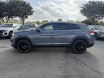 2026 Volkswagen Atlas Cross Sport 2.0T SE w/Technology and Panoramic Sunroof Package