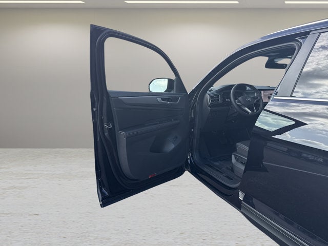 2026 Volkswagen Atlas Cross Sport 2.0T SE w/Technology and Panoramic Sunroof Package