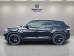 2026 Volkswagen Atlas Cross Sport 2.0T SE w/Technology and Panoramic Sunroof Package