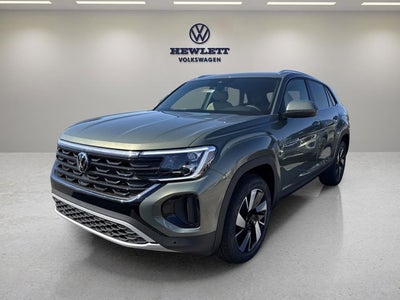 2026 Volkswagen Atlas Cross Sport 2.0T SE w/Technology and Panoramic Sunroof Package