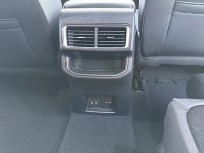 2026 Volkswagen Atlas Cross Sport 2.0T SE w/Technology and Panoramic Sunroof Package