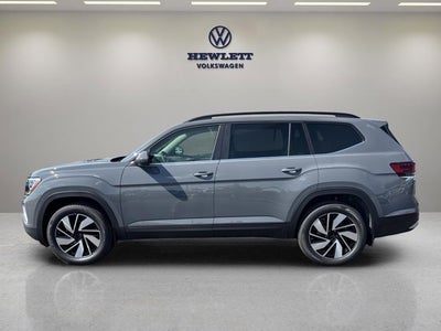 2026 Volkswagen Atlas 2.0T SE w/Technology and Panoramic Sunroof Package