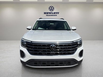 2026 Volkswagen Atlas 2.0T SE w/Technology and Panoramic Sunroof Package