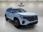 2026 Volkswagen Atlas 2.0T SE w/Technology with Captain's Chairs and Panoramic Sunroof Package