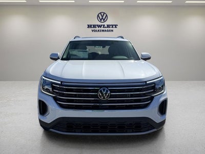 2026 Volkswagen Atlas 2.0T SE w/Technology with Captain's Chairs and Panoramic Sunroof Package