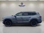 2026 Volkswagen Atlas 2.0T SE w/Technology with Captain's Chairs and Panoramic Sunroof Package