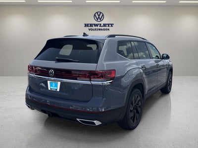 2026 Volkswagen Atlas 2.0T SE w/Technology with Captain's Chairs and Panoramic Sunroof Package