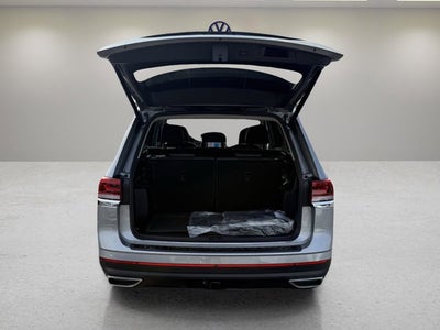 2026 Volkswagen Atlas 2.0T SE w/Technology and Panoramic Sunroof Package
