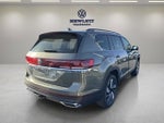 2026 Volkswagen Atlas 2.0T SE w/Technology and Panoramic Sunroof Package