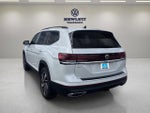 2026 Volkswagen Atlas 2.0T SE w/Technology with Captain's Chairs and Panoramic Sunroof Package