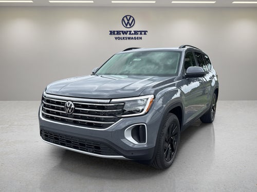 2026 Volkswagen Atlas 2.0T SE w/Technology and Panoramic Sunroof Package