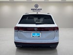 2026 Volkswagen Atlas 2.0T SE w/Technology and Panoramic Sunroof Package