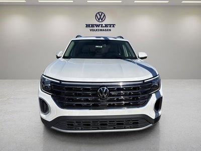 2026 Volkswagen Atlas 2.0T SE w/Technology and Panoramic Sunroof Package